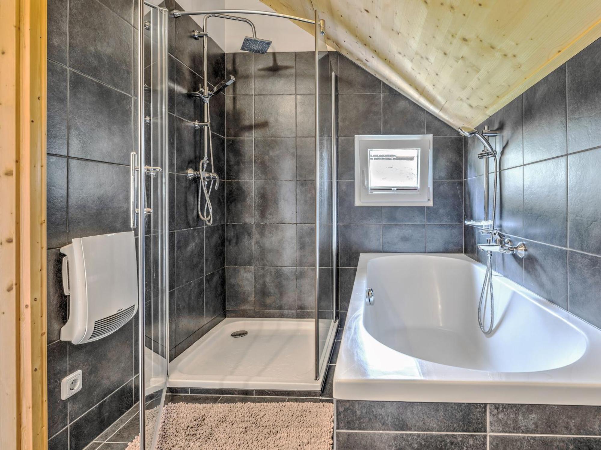 Detached Chalet In Hohentauern With Sauna Bagian luar foto